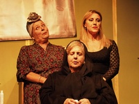 Απολαυστική η πρώτη θεατρική απόπειρα το...