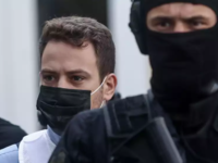 Απαράδεκτες δηλώσεις λιμενικών για τη γυ...