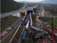 Τέμπη: Ενός λεπτού σιγή στο Ευρωπαϊκό Κο...