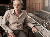 Άντριου Λόυντ Βέμπερ: Πέθανε σε ηλικία 4...