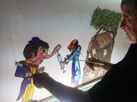 Επιστρέφει το Σάββατο 2/10 το καραγκιοζο...