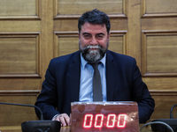 Σάλος με Οικονόμου για ρεύμα: "Δεν ...