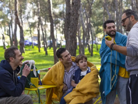 Μπαμπά σ’ αγαπώ: Λίγα λόγια για τη νέα σ...