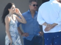 Ματ Ντέιμον: Διακοπές στη Μύκονο με τη σύζυγό του