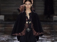 Nαι, μας ξελόγιασε η Dior collection στο...