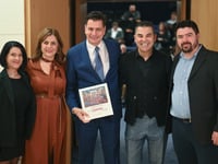 Παρουσιάστηκε το συλλεκτικό λεύκωμα «Στο...