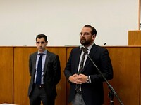 Συνάντηση Φαρμάκη με Καραμανλή για την Π...