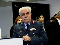 Ο Χρυσοχοΐδης άφησε εκτός τον Άρη Ανδρικόπουλο