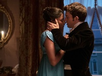 Ολοι βλέπουν Bridgerton: Ρεκόρ τηλεθέαση...