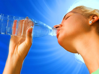 Καύσωνας: Τα συμπτώματα της θερμοπληξίας...