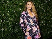 Μπλέικ Λάβλι, Μανχάταν: «Εσκισε» με logo...