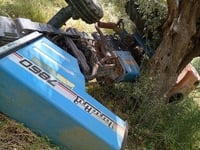 Τραγωδία στο Ελαιόφυτο Αγρινίου: Νεκρός ...