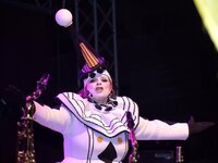 Στον δρόμο βγαίνουν από σήμερα οι τελάλη...