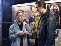 "Πεσμένα Φύλλα" και "Poor...