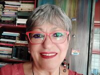 Η Πόπη Αλιβιζάτου στο thebest.gr λίγο πρ...