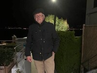 Πάει για καλαμάρια στα Αραχωβίτικα ο Άκη...