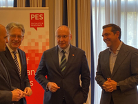 Αλ. Τσίπρας στο PES: Ευρωπαϊκές κυρώσεις...