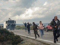 Αστυνομικοί σε κατοίκους της Λέσβου: «Γ@...