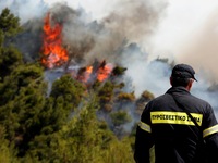 Μεγάλη φωτιά στη Μπούκα της Κάτω Αχαΐας ...