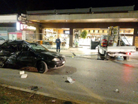 Πάτρα: Απίστευτο τροχαίο τα ξημερώματα σ...