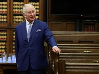 Στο νοσοκομείο ο Βασιλιάς Κάρολος- Τι αν...