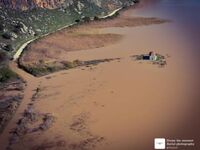 Η Στροφυλιά "πνιγμένη" στη λάσ...