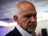 Είναι επίσημο! Ο Γ. Παπανδρέου υποψήφιος...