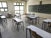 Για εξοβελισμό των κοινωνικών επιστημών ...