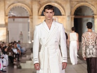 Viva Italia: Στη «Λευκή πολιτεία» των Do...