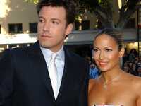 Το καυτό φιλί της Τζένιφερ Λόπεζ με τον ...