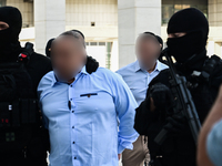 Καραϊβάζ: Στα δικαστήρια τα αδέρφια που ...