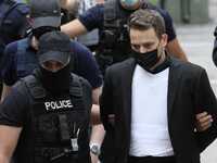 Mirror για Γλυκά Νερά: Τα «ένοχα» δρομολ...