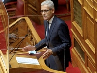 Ο Άγγελος Τσιγκρής στη Βουλή για στήρι...