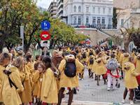 Πάτρα: «Παρέλαση από κούνια» - Μικροί κα...