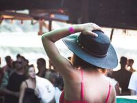 Κορωνοϊός - Πάτρα: Νέο "λουκέτο&quo...