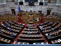 LIVE: Αντιπαράθεση στη Βουλή για το εθνι...