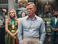 Nαι, όλοι βλέπουν «Glass Onion», αλλά πο...