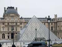 Γαλλία: Μεταφορά πολύτιμων κοσμημάτων το...