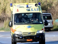 Μεσολόγγι: Αγροτικό “εμβόλισε” μηχανή