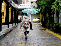 Καιρός: Έρχεται διπλή διαταραχή με βροχέ...