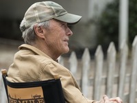 "ΣΚΙΖΕΙ" ΕΜΠΟΡΙΚΑ ΚΑΙ ΣΤΗΝ ΠΑΤ...