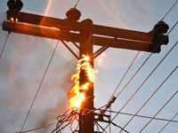 Φωτιές-Αττική: Πού συνεχίζονται οι διακο...