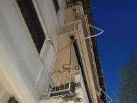 Πάτρα: Κατέρρευσε τμήμα μπαλκονιού στα Υ...