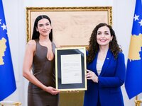 Dua Lipa: Έλαβε την κοσοβάρικη υπηκοόητα...