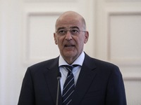 "Έπεσαν" οι υπογραφές για την ...