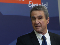 Ο Ανδρέας Λοβέρδος ανακοίνωσε κόμμα από ...