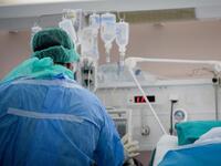 Ο λόγος που ο κορωνοϊός ξεκληρίζει οικογ...