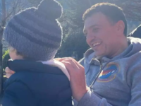 Βασίλης Κικίλιας: Ντύθηκε Άγιος Βασίλης ...