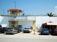 Πάτρα: Θετικός στον κορωνοϊό σωφρονιστικ...