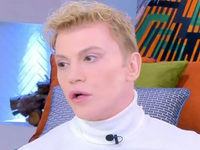 Τάκης Ζαχαράτος: Ζούμε την εποχή που που...